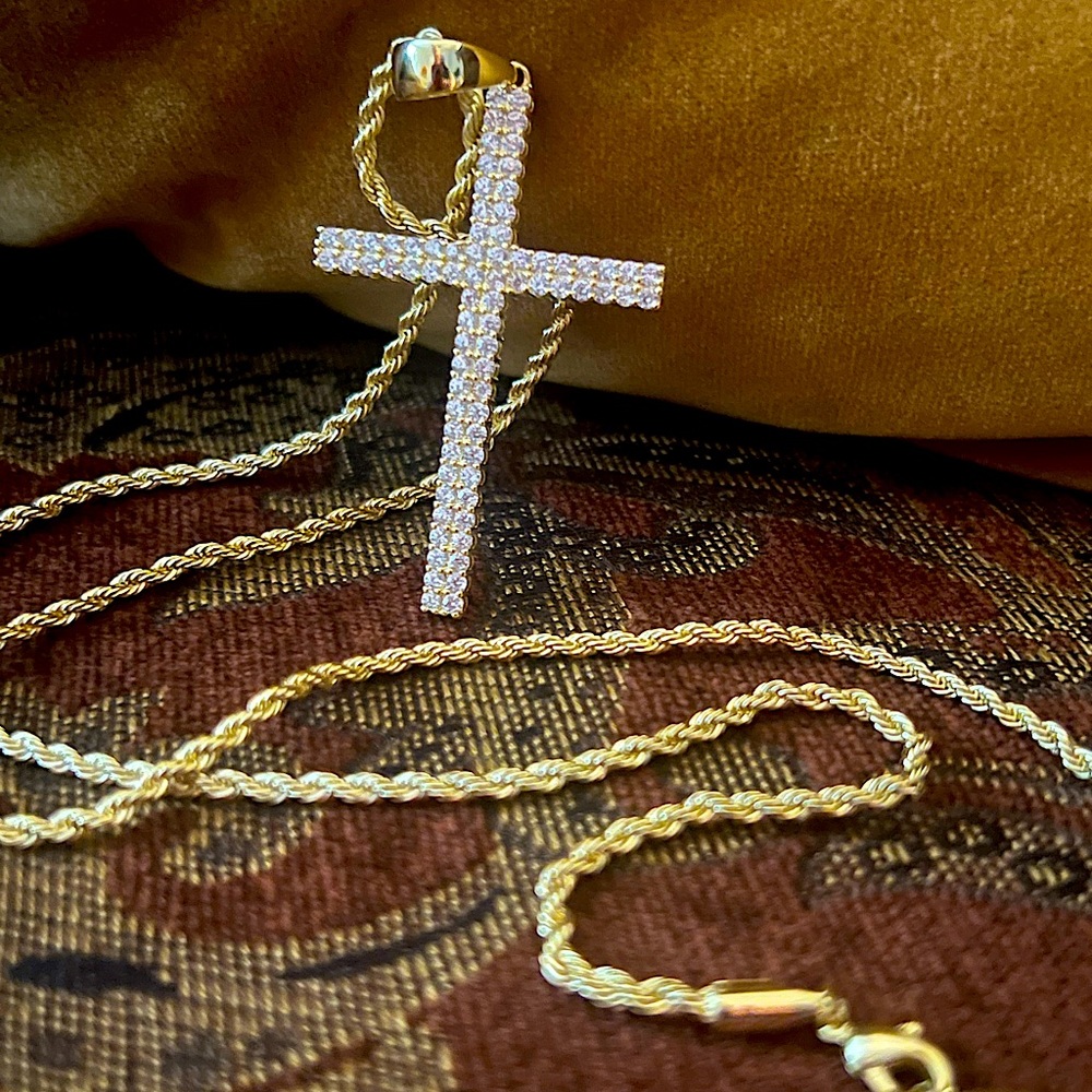 Crystal and gold-plated cross necklace